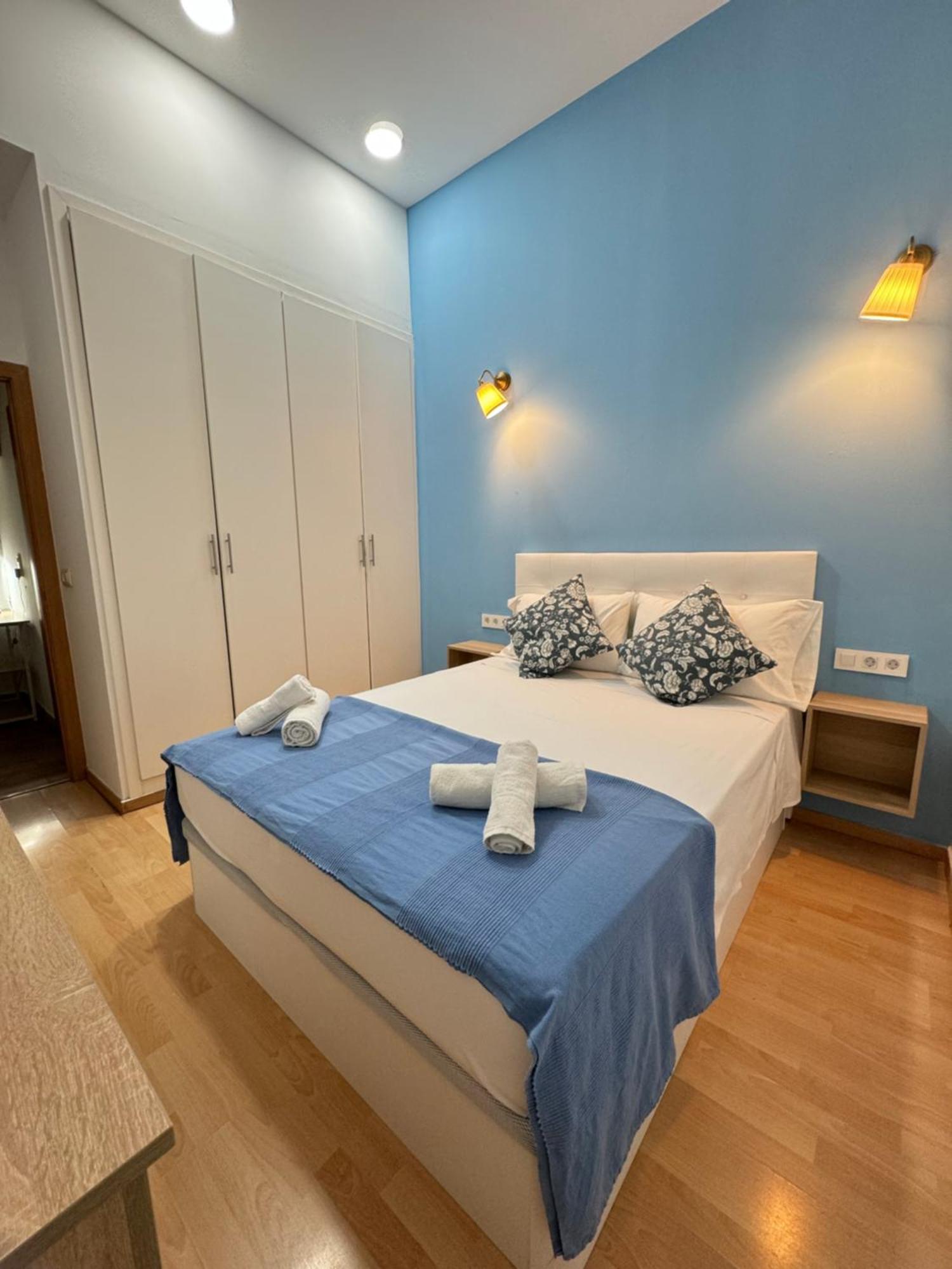 Pamis Apartament Sants, Barcelona Exterior foto